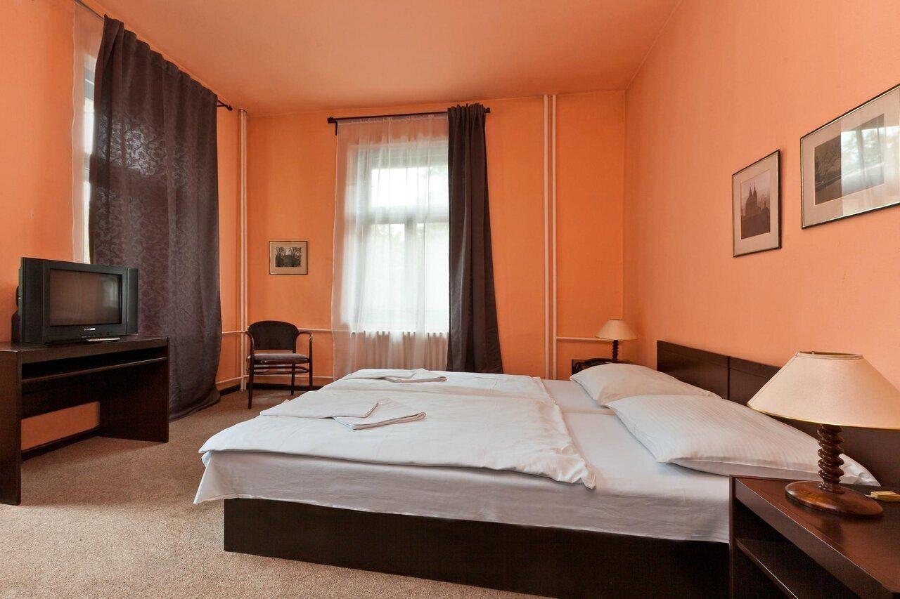 Hotel Braník 3*